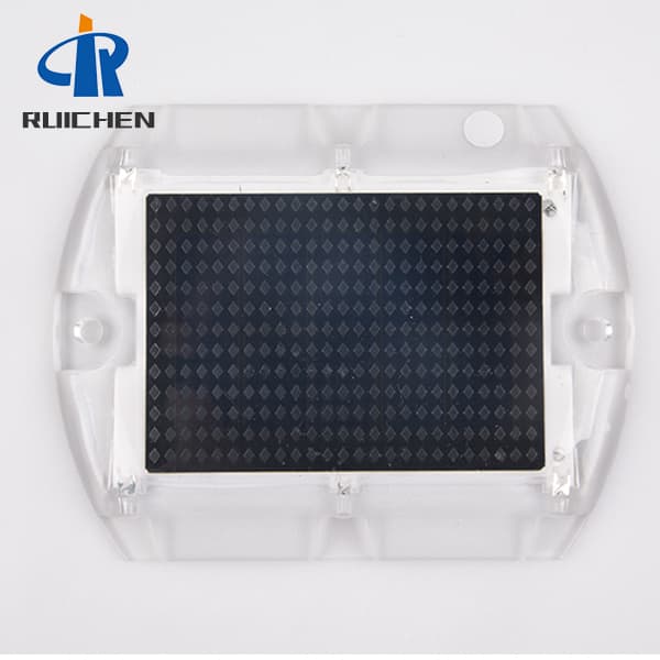 <h3>Solar Road Studs Hot Sale IP68 Road Pavement Markers</h3>
